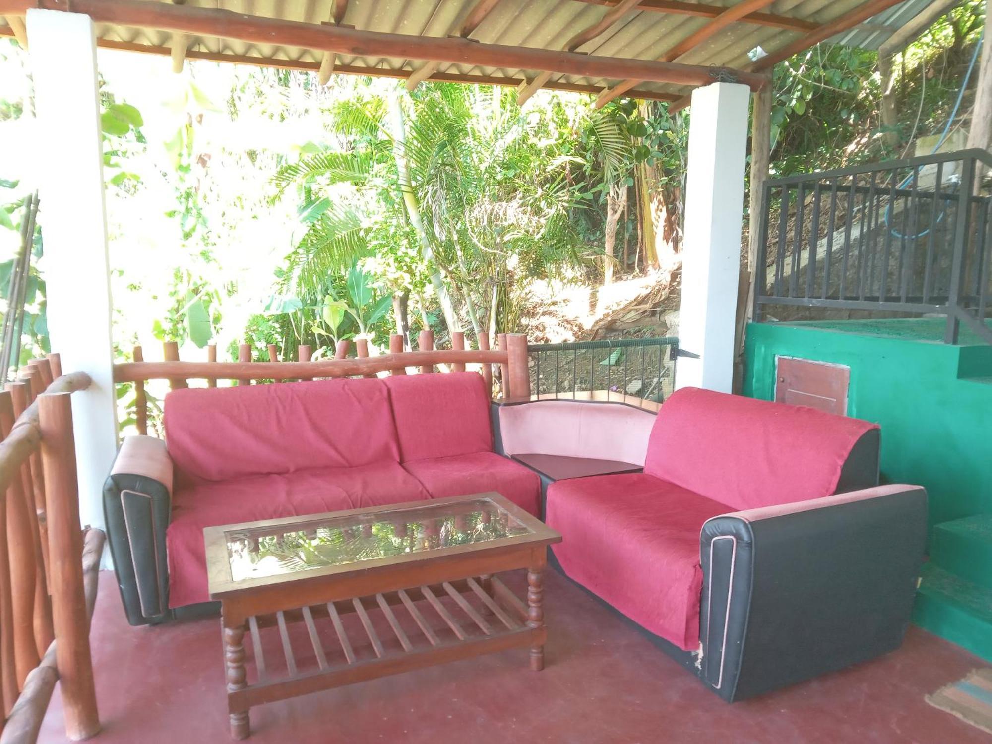 Chamodya Home Stay Procida Dış mekan fotoğraf
