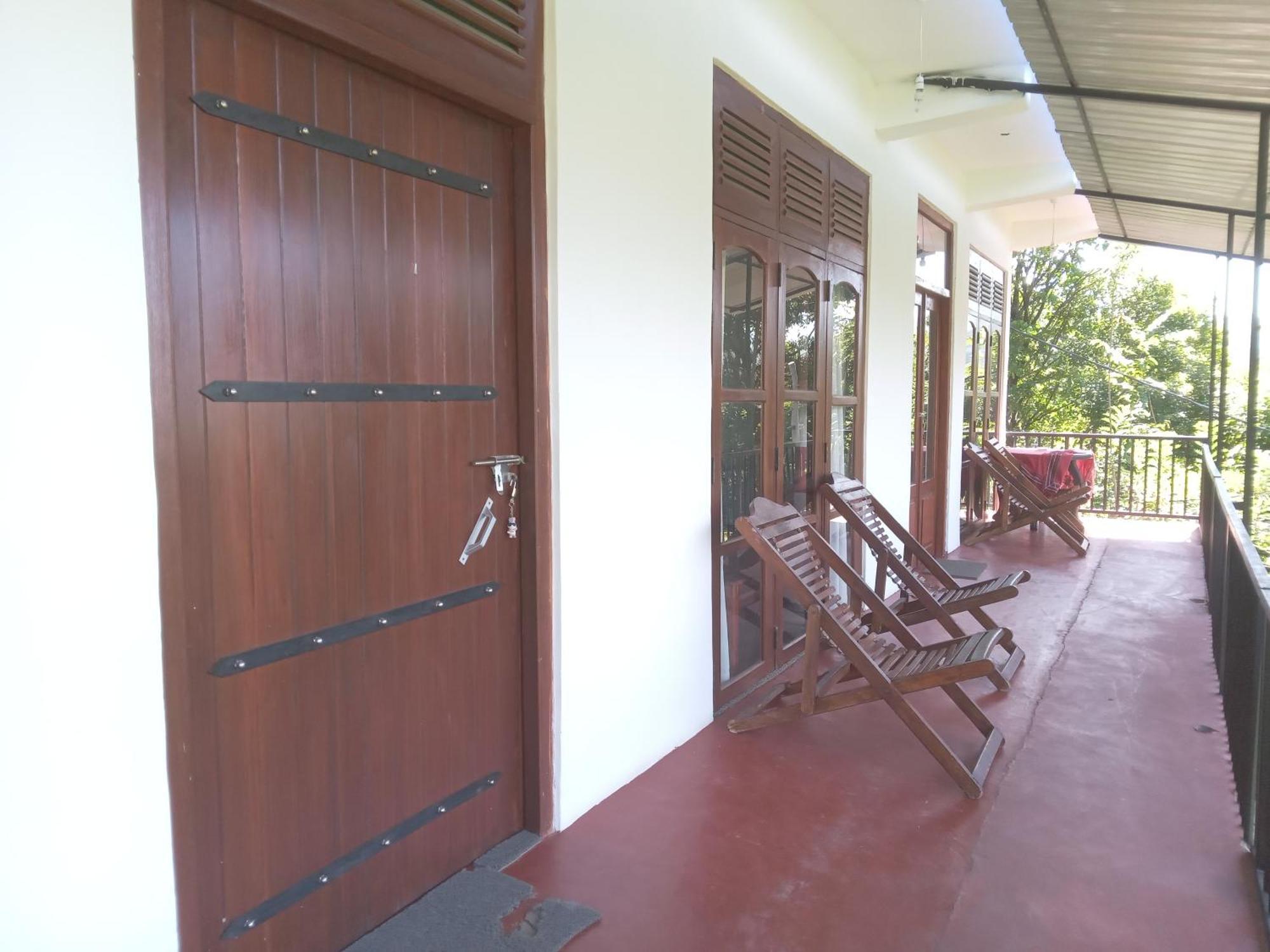 Chamodya Home Stay Procida Dış mekan fotoğraf
